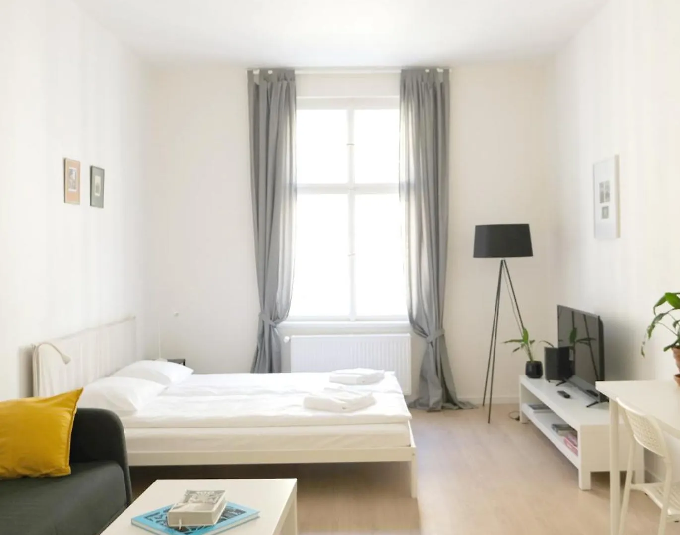 Cozy Atmos Apartments براغ